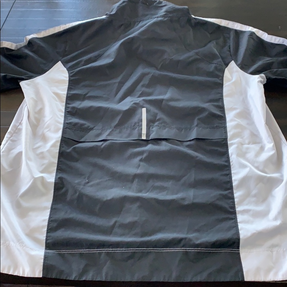 Windbreaker jacket - Picture 4 of 4
